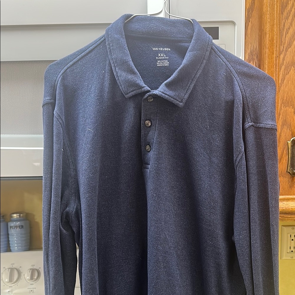 Van Heusen Men's Navy Shirt
